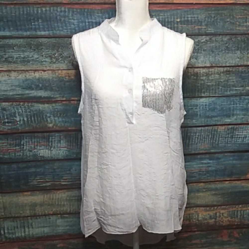 Womens hi-low sleeveless blouse size XXL